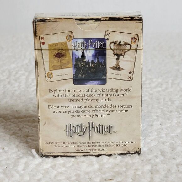 Harry Potter Theme London to Hogwarts 52 Deck Playing Cards New Sealed Wizarding - Picture 2 of 4